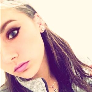 Meet your Posher, Haleigh